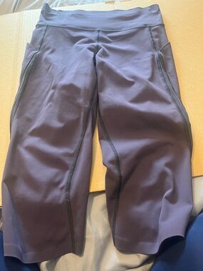 lululemon athletica Dark Navy Capri Leggings